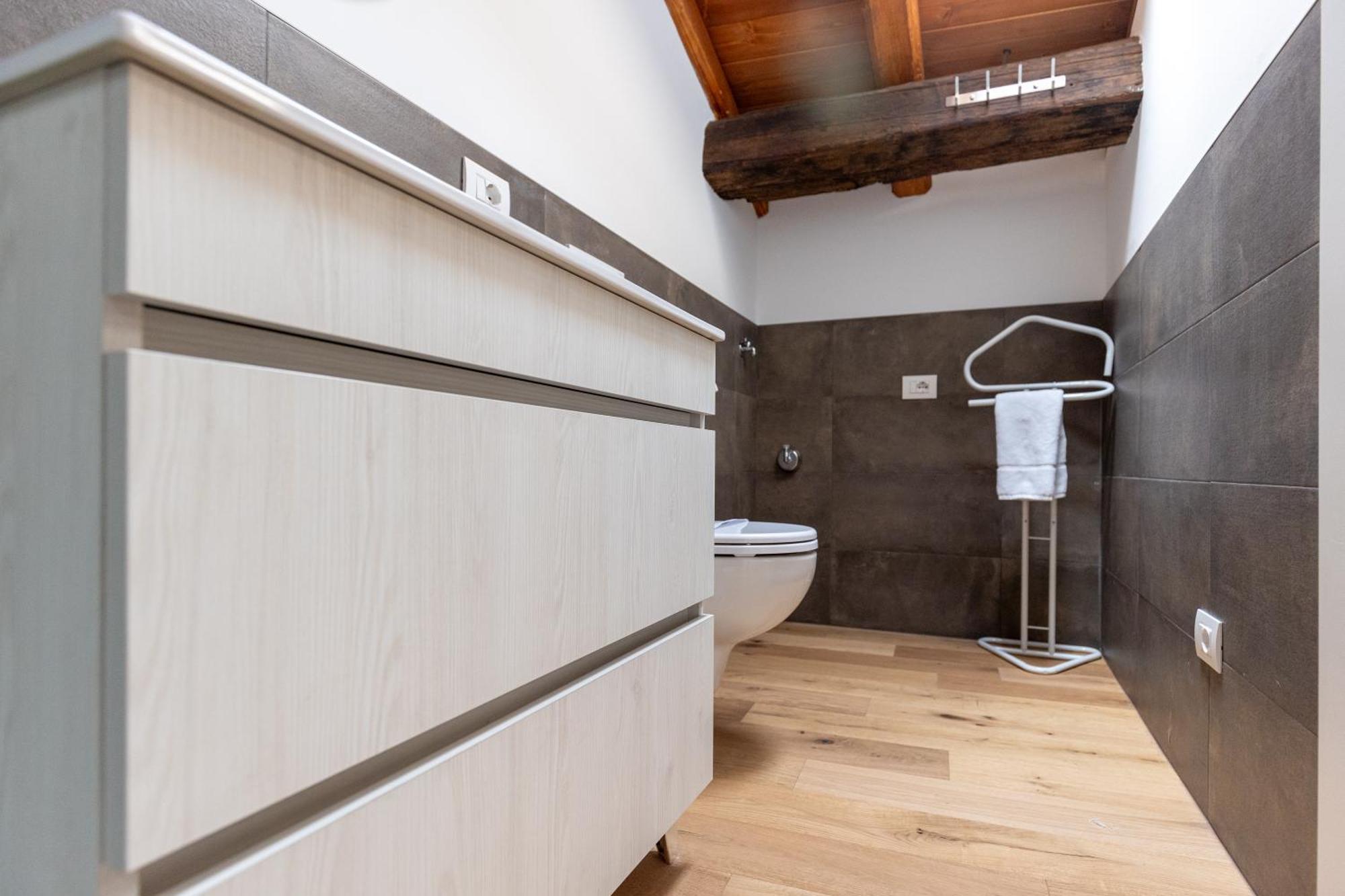 Piazza Del Lago Suites Menaggio Eksteriør billede