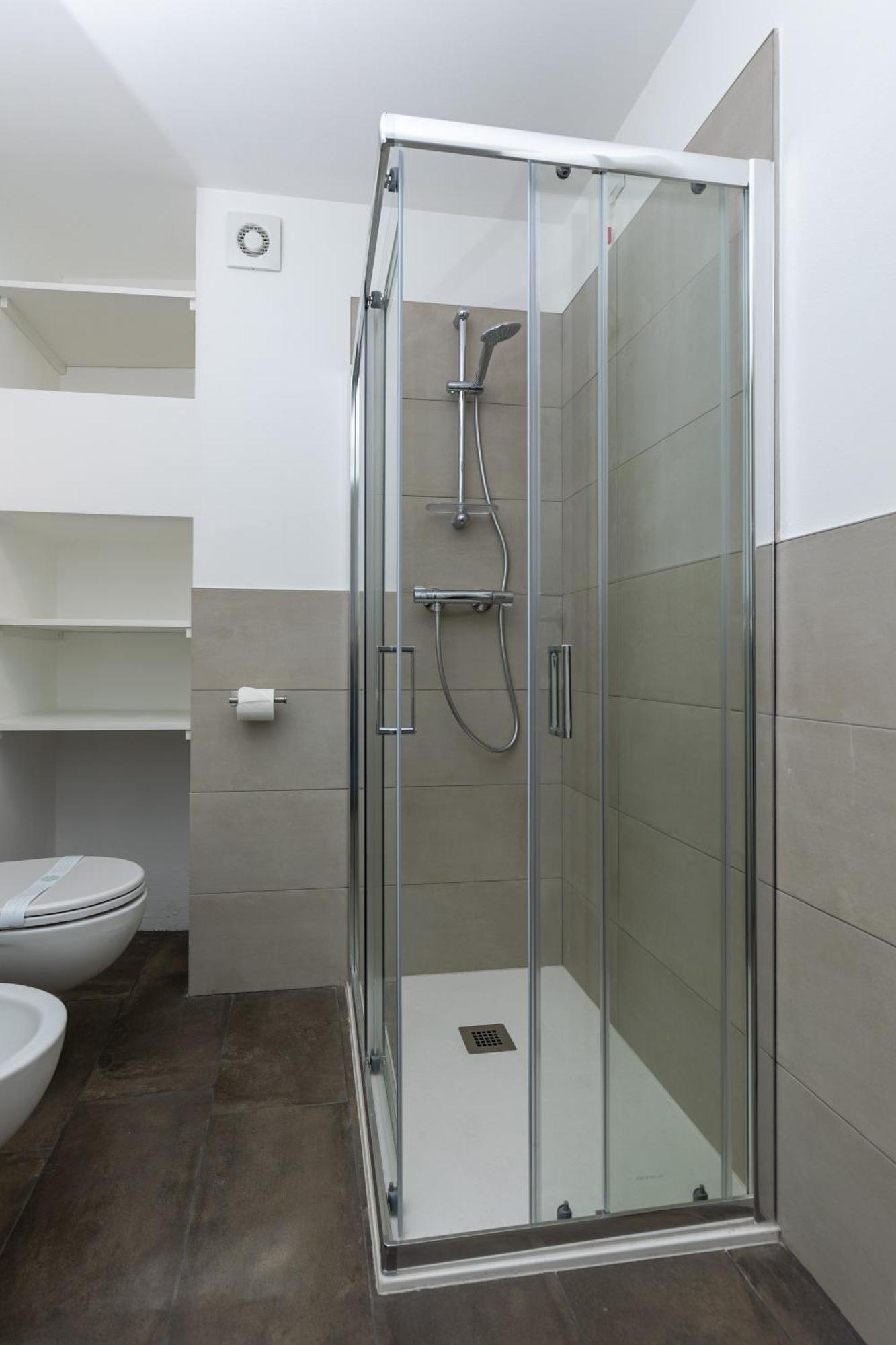 Piazza Del Lago Suites Menaggio Eksteriør billede