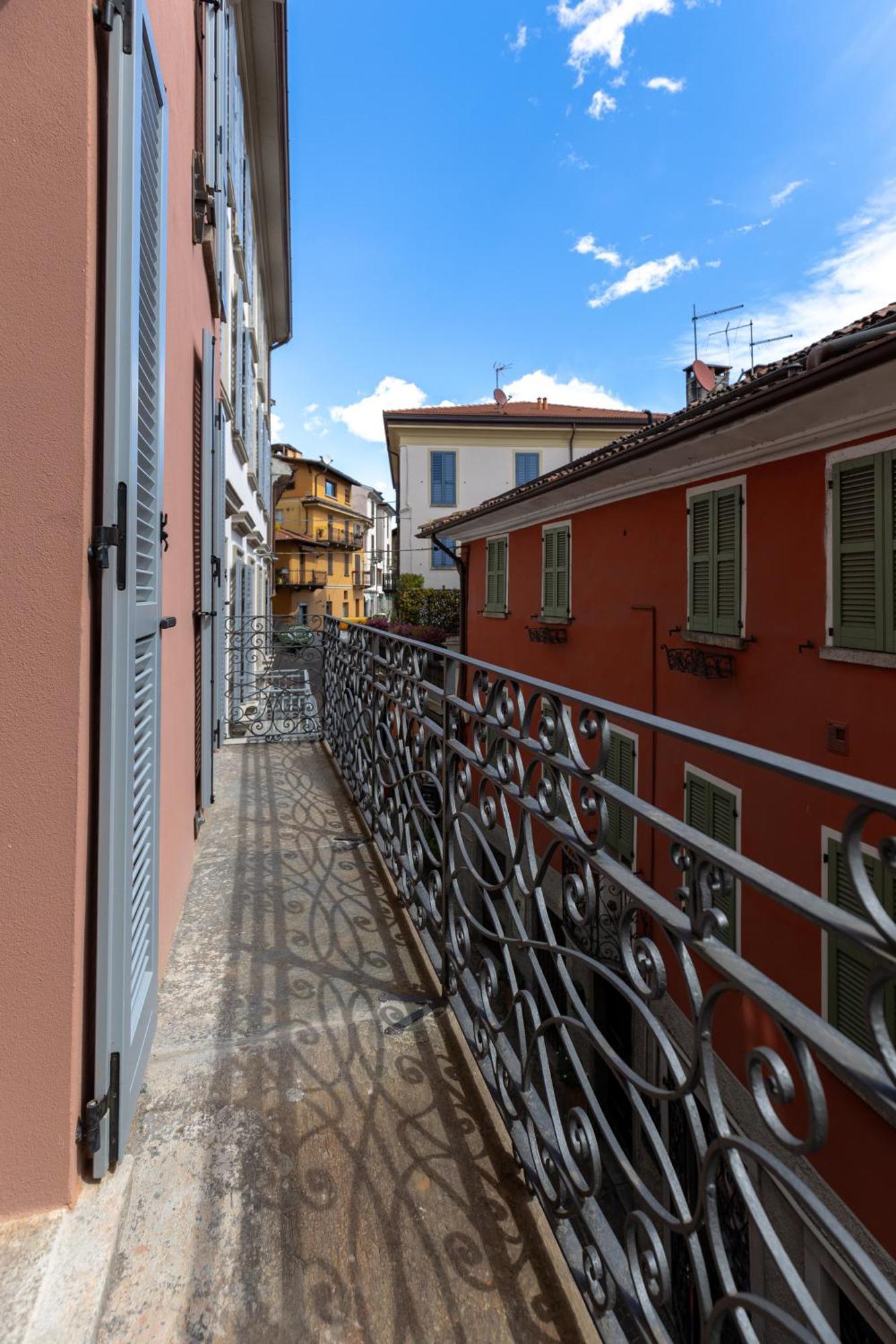 Piazza Del Lago Suites Menaggio Eksteriør billede